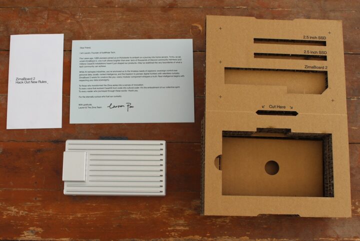 ZimaBoard 2 Quick Guide card Corrugated box