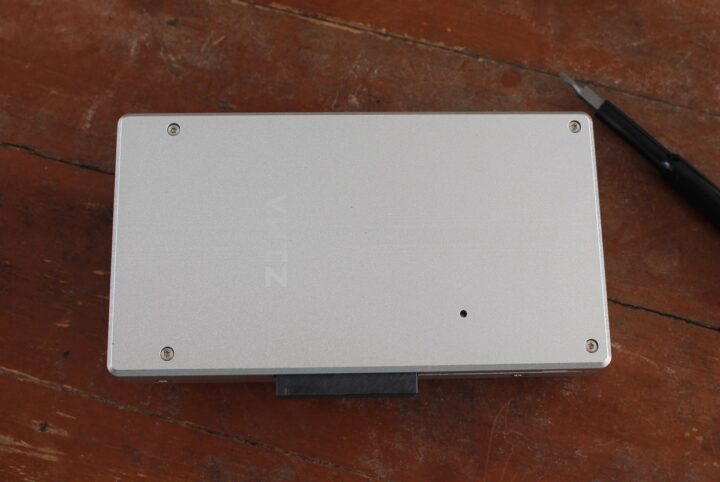 ZimaBoard 2 bottom Screw