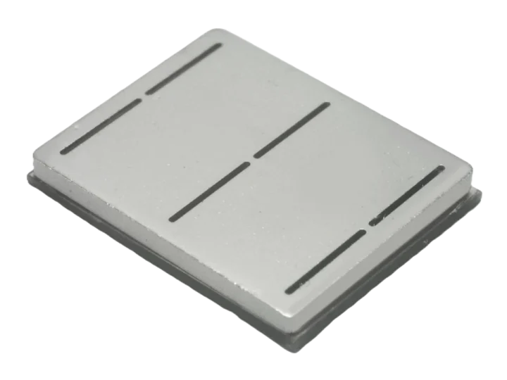 xMEMS uCooling chip xMEMS uCooling chip