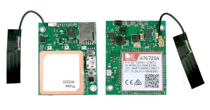 ESP32-C3 4G LTE GPS Tracker board
